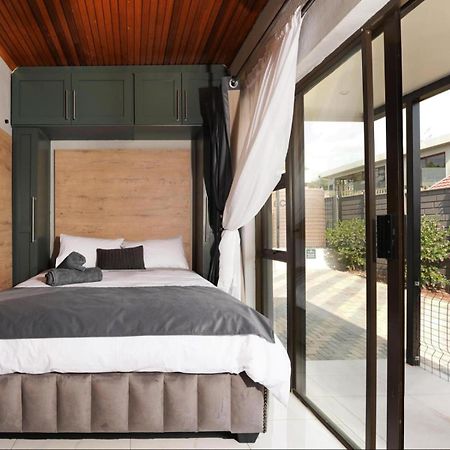 Ava Guest House Johannesburg Exterior photo